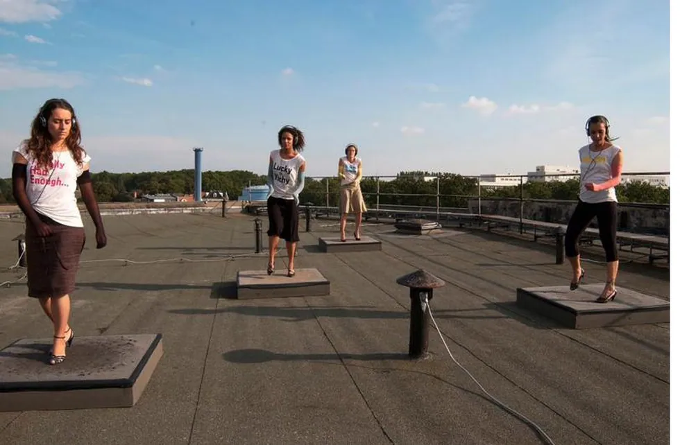 Raise the Roof (Berlin), 2007, video still